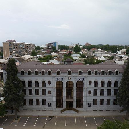 Leon Hotel Spa Ganja Luaran gambar