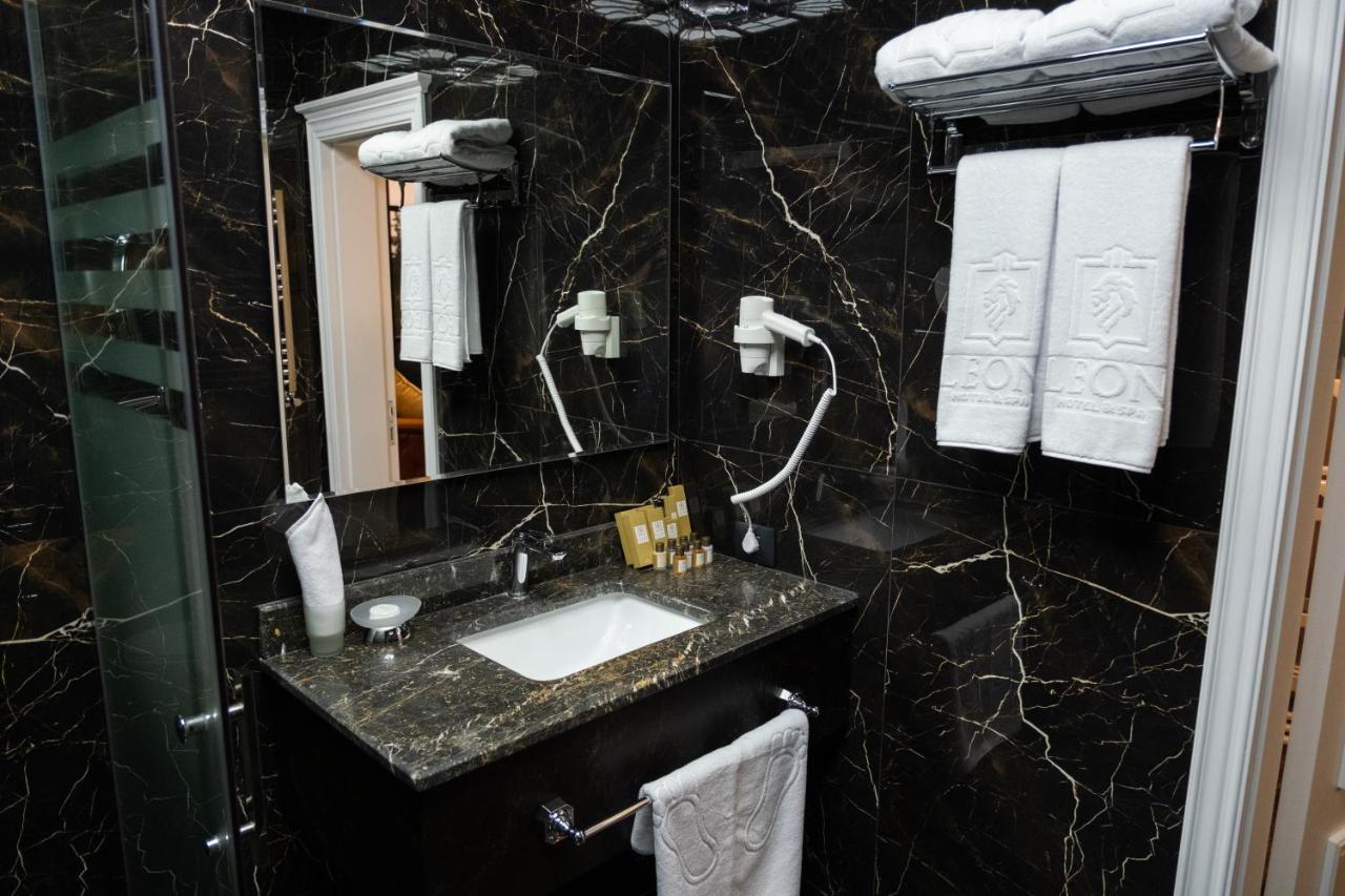 Leon Hotel Spa Ganja Luaran gambar