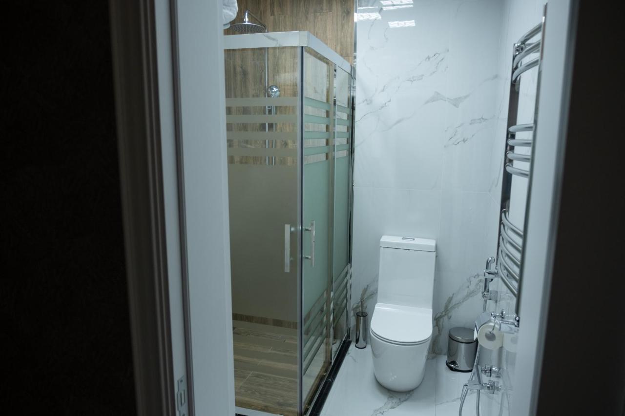 Leon Hotel Spa Ganja Luaran gambar